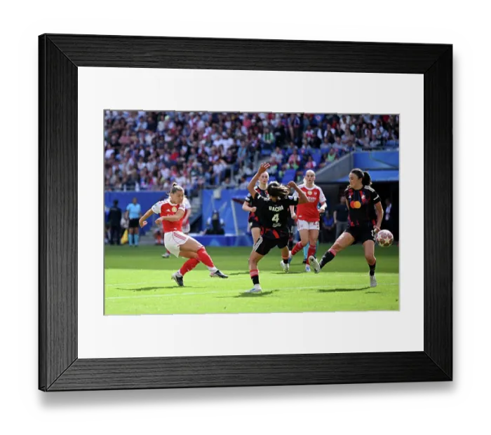 Framed Print : OL Lyonnes v Arsenal FC - UEFA Women's Champions League 2025 / 26 Semi-Final Second Leg OL Lyonnes v Arsenal FC - UEFA Women's Champions League 2025 / 26 Semi-Final Second Leg
