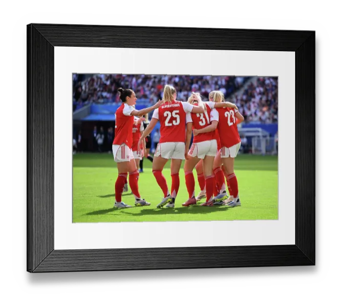 Framed Print : OL Lyonnes v Arsenal FC - UEFA Women's Champions League 2025 / 26 Semi-Final Second Leg OL Lyonnes v Arsenal FC - UEFA Women's Champions League 2025 / 26 Semi-Final Second Leg