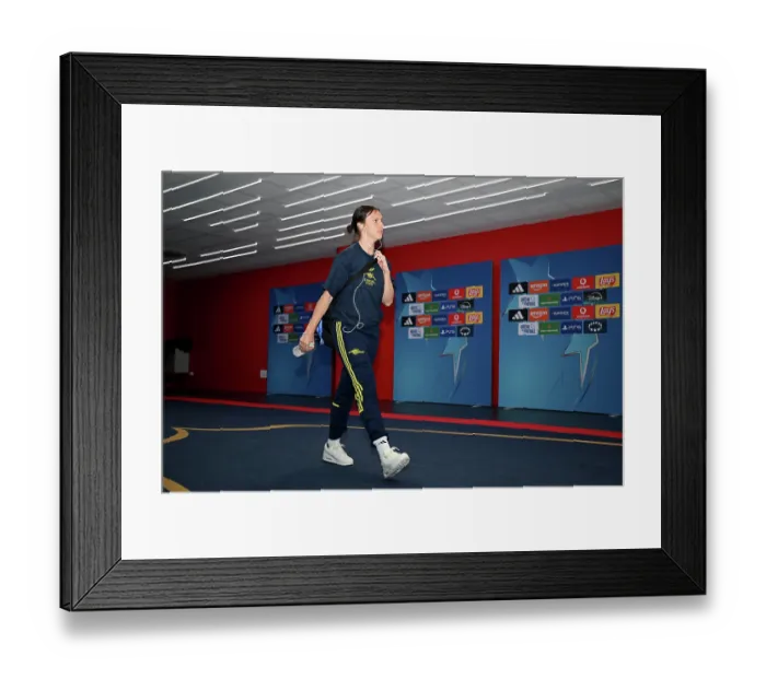 Framed Print : OL Lyonnes v Arsenal FC - UEFA Women's Champions League 2025 / 26 Semi-Final Second Leg OL Lyonnes v Arsenal FC - UEFA Women's Champions League 2025 / 26 Semi-Final Second Leg