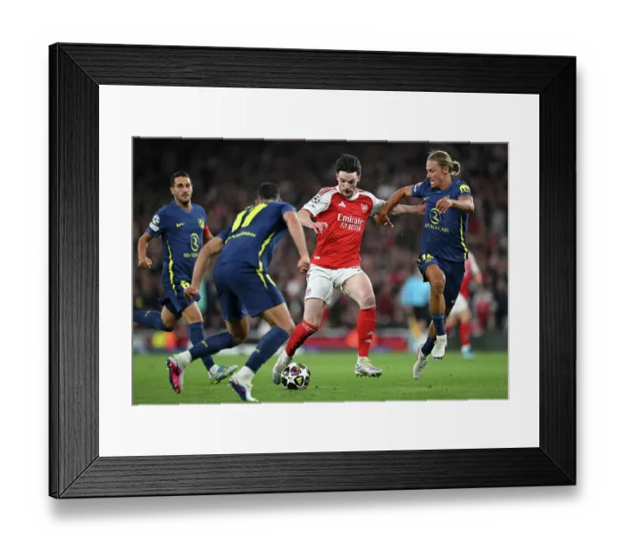 Framed Print : Arsenal FC v Atletico de Madrid - UEFA Champions League 2025 / 26 Semi Final Second Leg