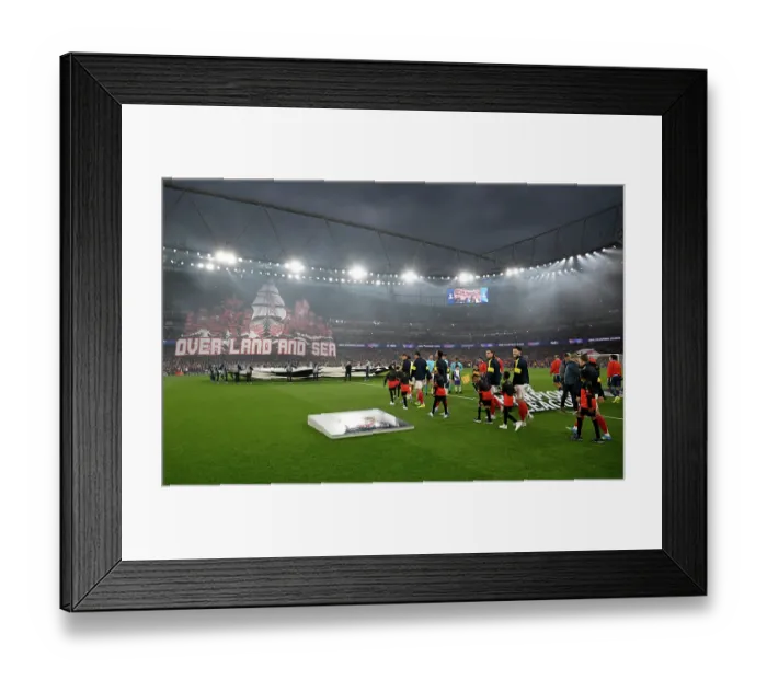 Framed Print : Arsenal FC v Atletico de Madrid - UEFA Champions League 2025 / 26 Semi Final Second Leg Framed Print : Arsenal FC v Atletico de Madrid - UEFA Champions League 2025 / 26 Semi Final Second Leg