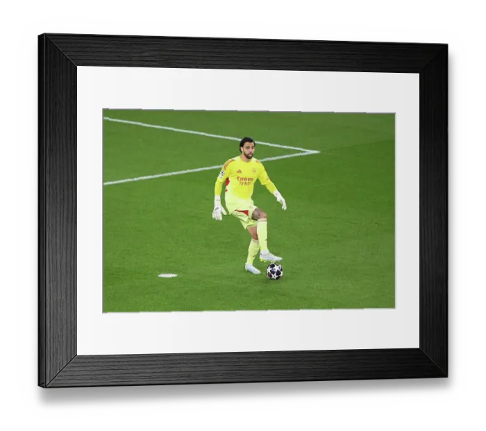 Framed Print : Arsenal FC v Atletico de Madrid - UEFA Champions League 2025 / 26 Semi Final Second Leg Framed Print : Arsenal FC v Atletico de Madrid - UEFA Champions League 2025 / 26 Semi Final Second Leg