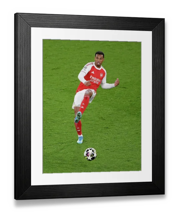 Framed Print : Arsenal FC v Atletico de Madrid - UEFA Champions League 2025 / 26 Semi Final Second Leg