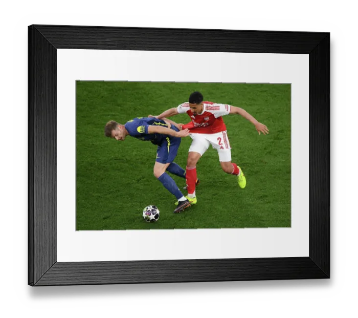 Framed Print : Arsenal FC v Atletico de Madrid - UEFA Champions League 2025 / 26 Semi Final Second Leg