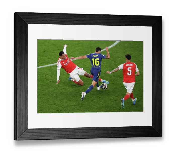 Framed Print : Arsenal FC v Atletico de Madrid - UEFA Champions League 2025 / 26 Semi Final Second Leg Framed Print : Arsenal FC v Atletico de Madrid - UEFA Champions League 2025 / 26 Semi Final Second Leg