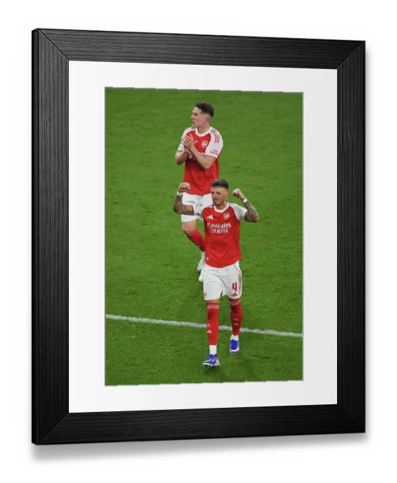 Framed Print : Arsenal FC v Atletico de Madrid - UEFA Champions League 2025 / 26 Semi Final Second Leg Framed Print : Arsenal FC v Atletico de Madrid - UEFA Champions League 2025 / 26 Semi Final Second Leg