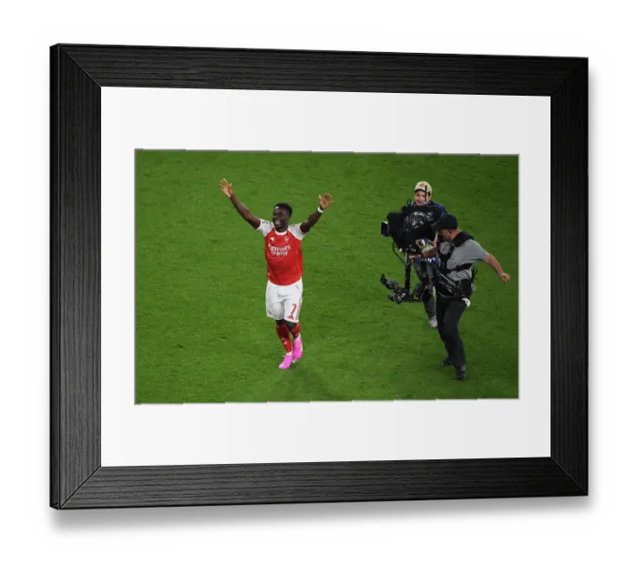 Framed Print : Arsenal FC v Atletico de Madrid - UEFA Champions League 2025 / 26 Semi Final Second Leg