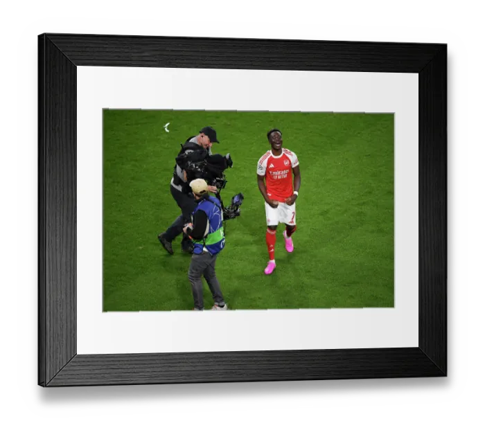 Framed Print : Arsenal FC v Atletico de Madrid - UEFA Champions League 2025 / 26 Semi Final Second Leg