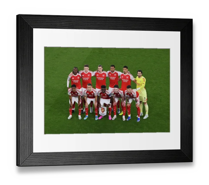 Framed Print : Arsenal FC v Atletico de Madrid - UEFA Champions League 2025 / 26 Semi Final Second Leg