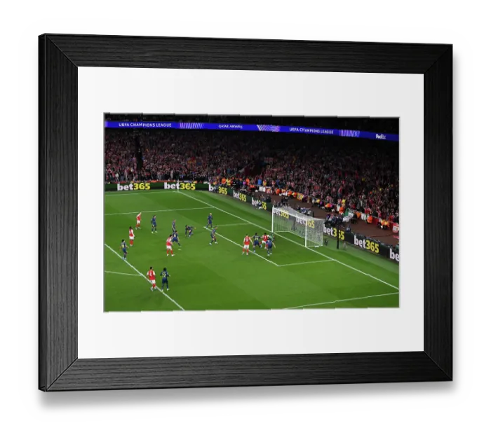 Framed Print : Arsenal FC v Atletico de Madrid - UEFA Champions League 2025 / 26 Semi Final Second Leg