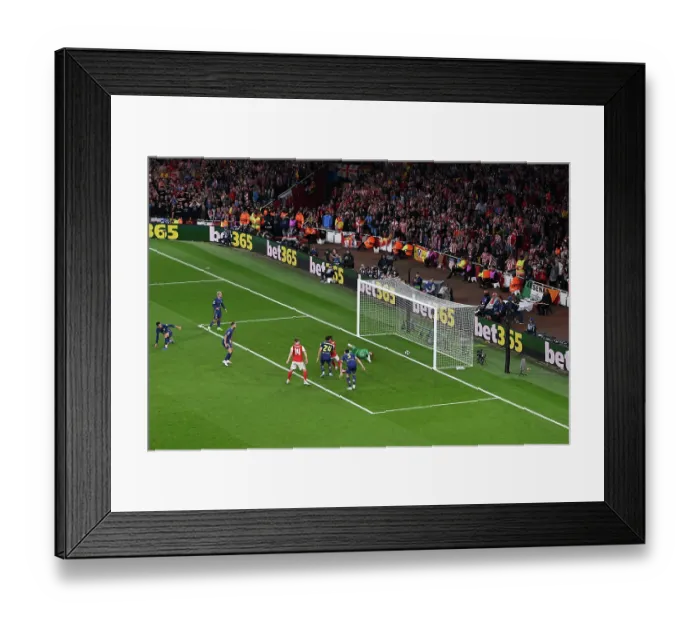Framed Print : Arsenal FC v Atletico de Madrid - UEFA Champions League 2025 / 26 Semi Final Second Leg Framed Print : Arsenal FC v Atletico de Madrid - UEFA Champions League 2025 / 26 Semi Final Second Leg
