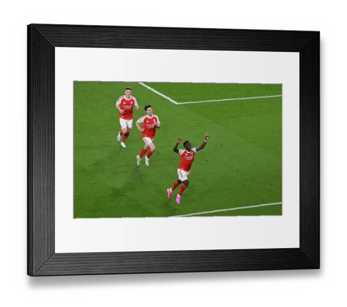 Framed Print : Arsenal FC v Atletico de Madrid - UEFA Champions League 2025 / 26 Semi Final Second Leg