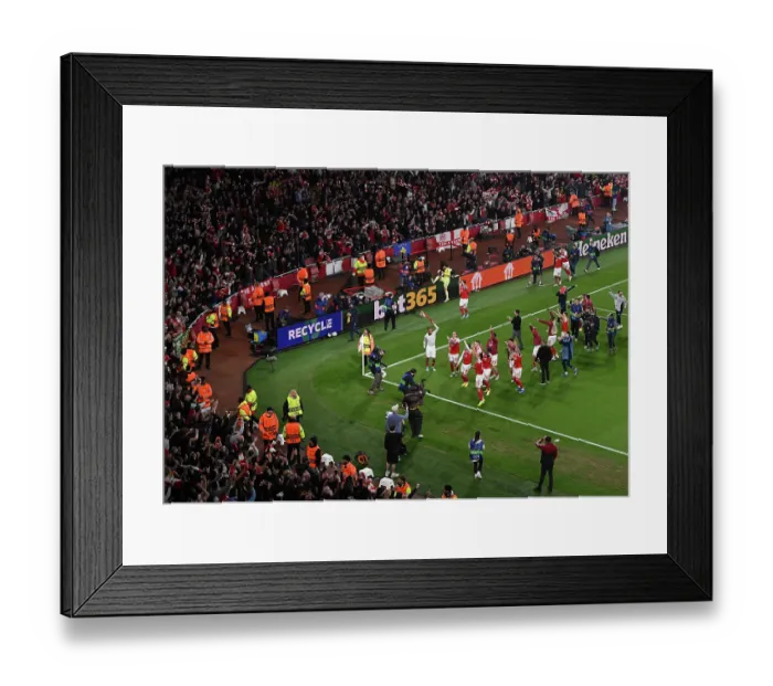 Framed Print : Arsenal FC v Atletico de Madrid - UEFA Champions League 2025 / 26 Semi Final Second Leg