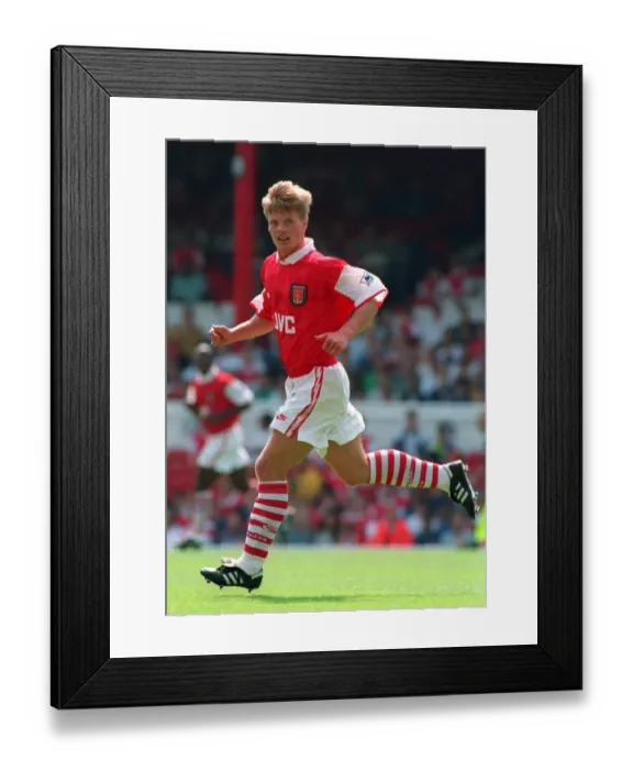 Framed Print : Stefan Schwarz: Arsenal Football Club Star Framed Print : Stefan Schwarz: Arsenal Football Club Star