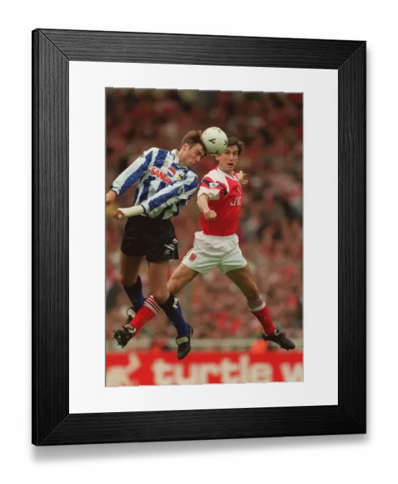 Framed Print : Alan Smith (Arsenal) and Paul Warhurst (Sheff Wed)