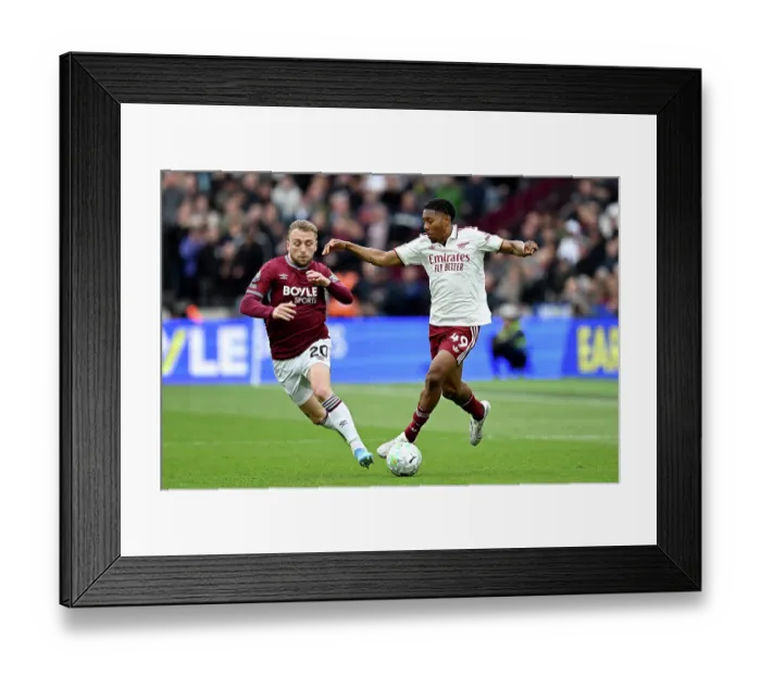 Framed Print : West Ham United v Arsenal - Premier League