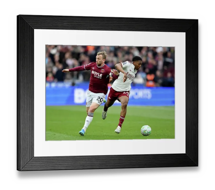 Framed Print : West Ham United v Arsenal - Premier League
