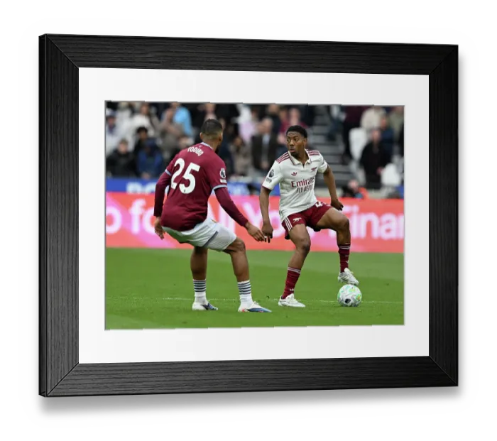 Framed Print : West Ham United v Arsenal - Premier League