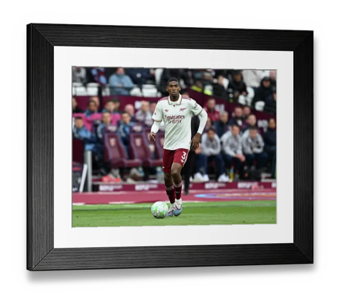 Framed Print : West Ham United v Arsenal - Premier League Framed Print : West Ham United v Arsenal - Premier League
