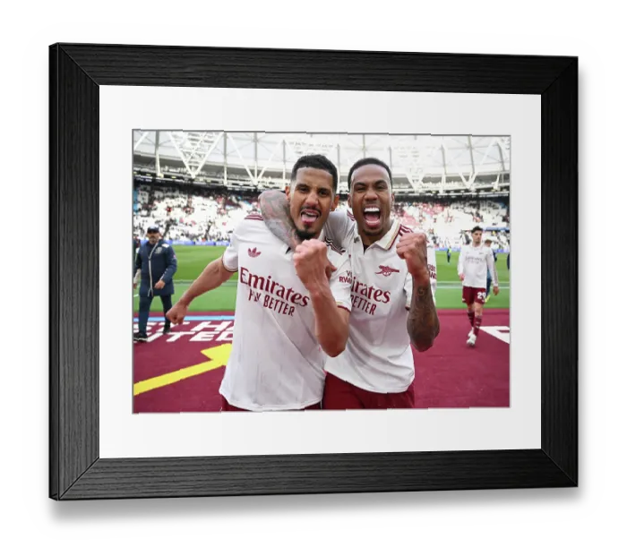 Framed Print : West Ham United v Arsenal - Premier League Framed Print : West Ham United v Arsenal - Premier League