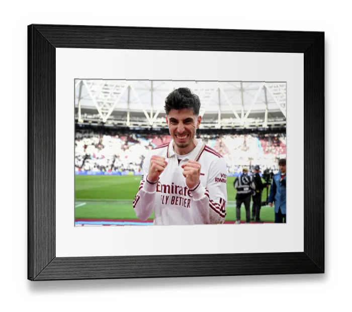 Framed Print : West Ham United v Arsenal - Premier League Framed Print : West Ham United v Arsenal - Premier League