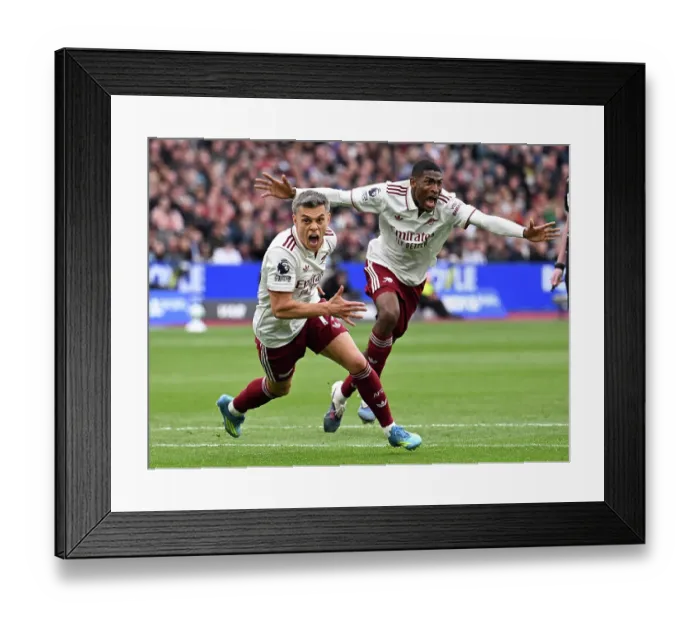 Framed Print : West Ham United v Arsenal - Premier League Framed Print : West Ham United v Arsenal - Premier League