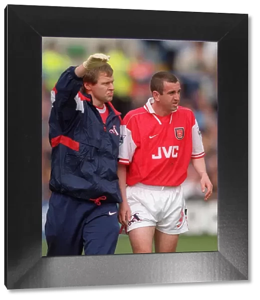 Nigel Winterburn with Physio Gary Lewin (Arsenal)