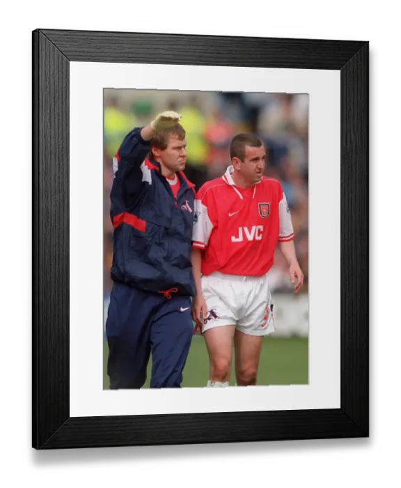 Framed Print : Nigel Winterburn with Physio Gary Lewin (Arsenal)