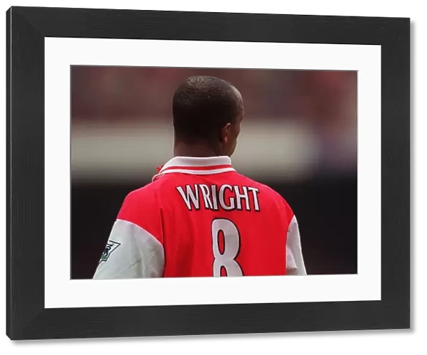 Arsenal's Unforgettable 1997 / 98 Double Victory: Ian Wright's Legendary Season