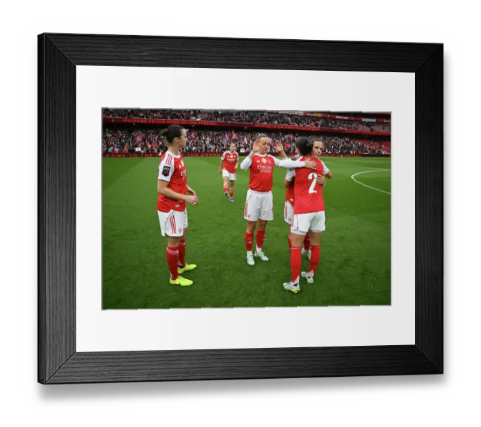 Framed Print : Arsenal v Everton - Barclays Women's Super League Arsenal v Everton - Barclays Women's Super League