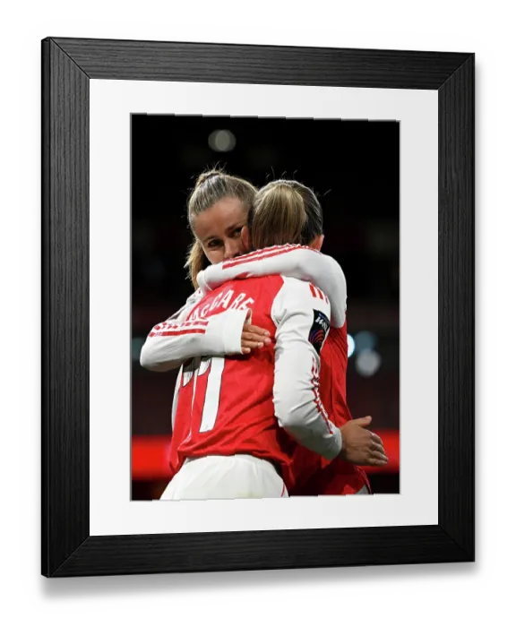 Framed Print : Arsenal v Everton - Barclays Women's Super League Arsenal v Everton - Barclays Women's Super League Framed Print : Arsenal v Everton - Barclays Women's Super League Arsenal v Everton - Barclays Women's Super League