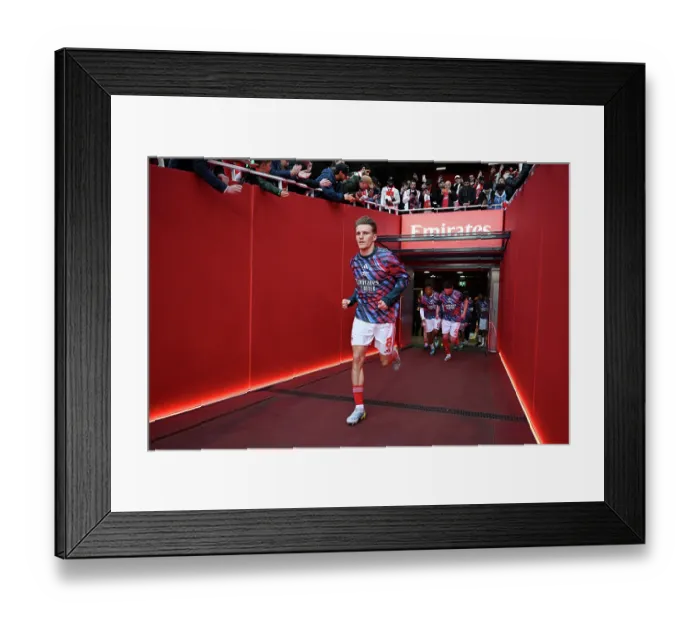 Framed Print : Arsenal v Burnley - Premier League