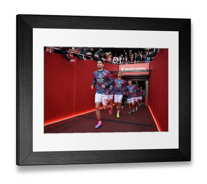 Framed Print : Arsenal v Burnley - Premier League Framed Print : Arsenal v Burnley - Premier League