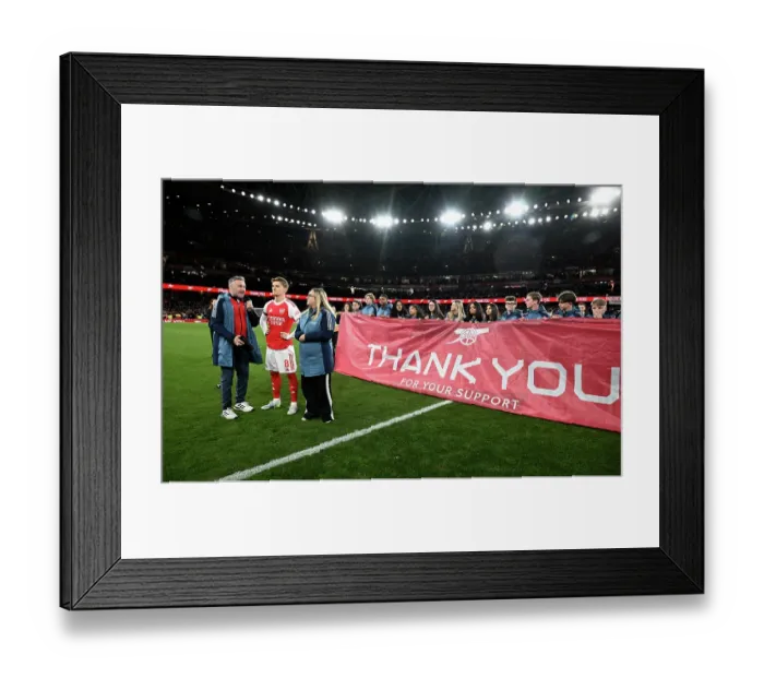 Framed Print : Arsenal v Burnley - Premier League