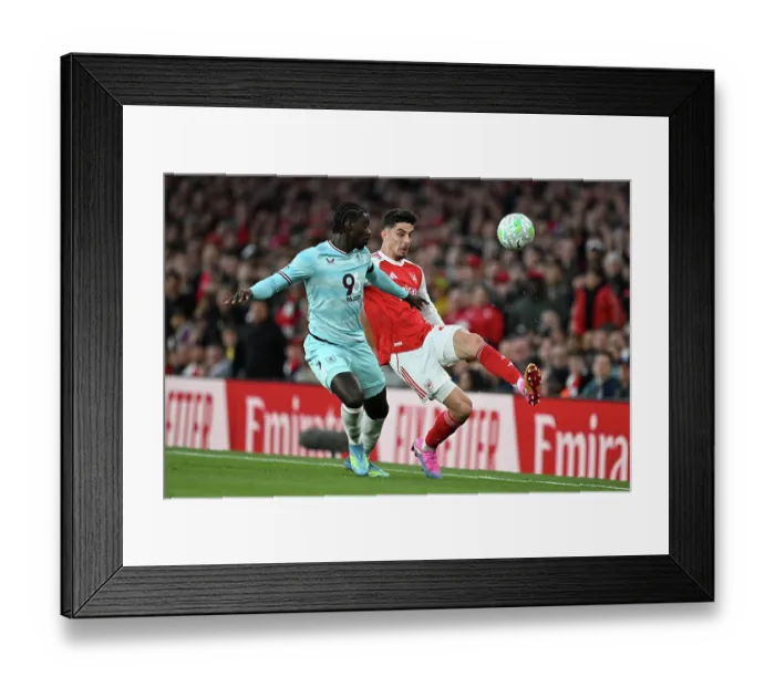 Framed Print : Arsenal v Burnley - Premier League