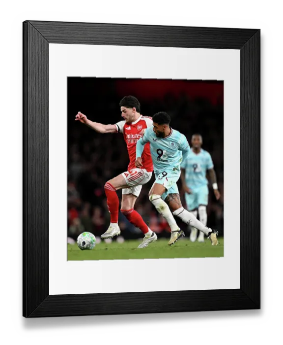 Framed Print : Arsenal v Burnley - Premier League