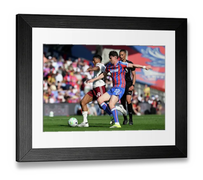 Framed Print : Crystal Palace v Arsenal - Premier League