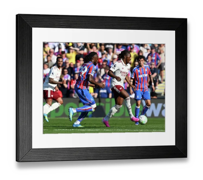 Framed Print : Crystal Palace v Arsenal - Premier League