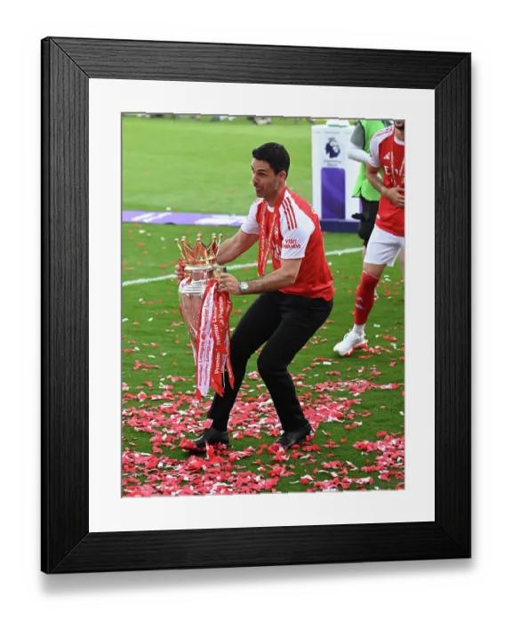 Framed Print : Crystal Palace v Arsenal - Premier League Framed Print : Crystal Palace v Arsenal - Premier League