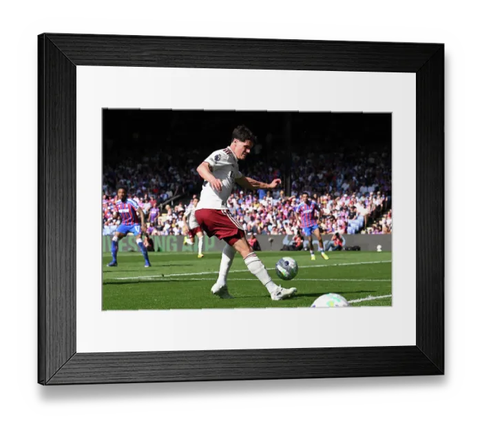 Framed Print : Crystal Palace v Arsenal - Premier League