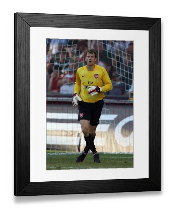 Framed Print : Arsenal's Unbeatable Wall: Jens Lehmann's Historic Shutout Against Salzburg (2007) Framed Print : Arsenal's Unbeatable Wall: Jens Lehmann's Historic Shutout Against Salzburg (2007)
