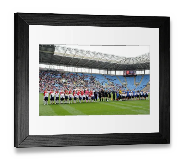 Framed Print : Arsenal and Bristol line up before the match. Arsenal Ladies 2: 0 Bristol Academy Framed Print : Arsenal and Bristol line up before the match. Arsenal Ladies 2: 0 Bristol Academy