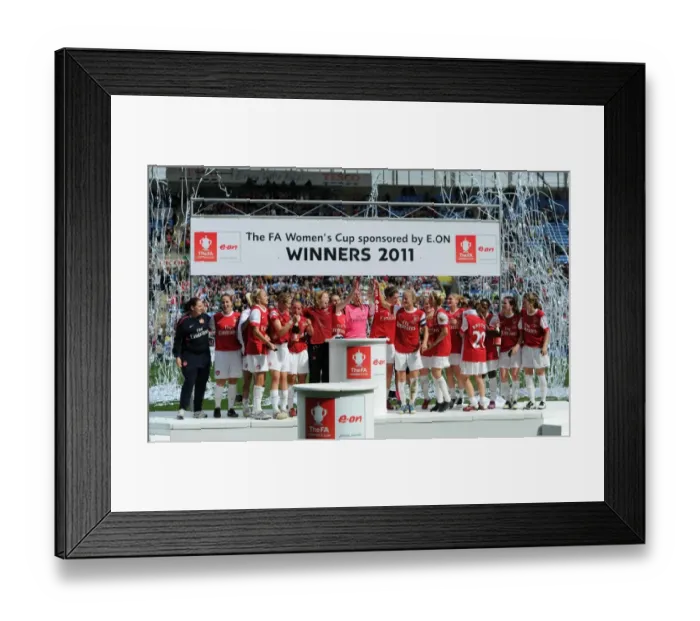 Framed Print : Arsenal Ladies Lift FA Cup: 2-0 Victory over Bristol Academy (2011)