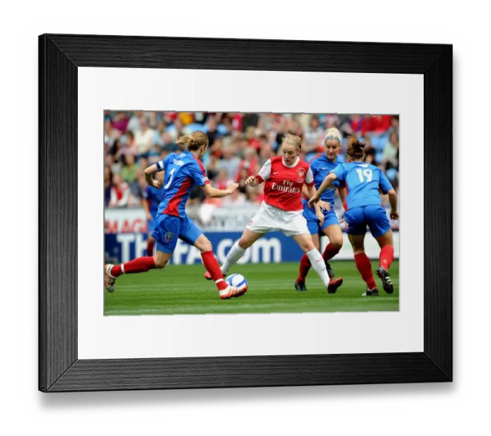 Framed Print : Kim Little (Arsenal) Corinne Yorston and Jemma Rose (Bristol). Arsenal Ladies 2