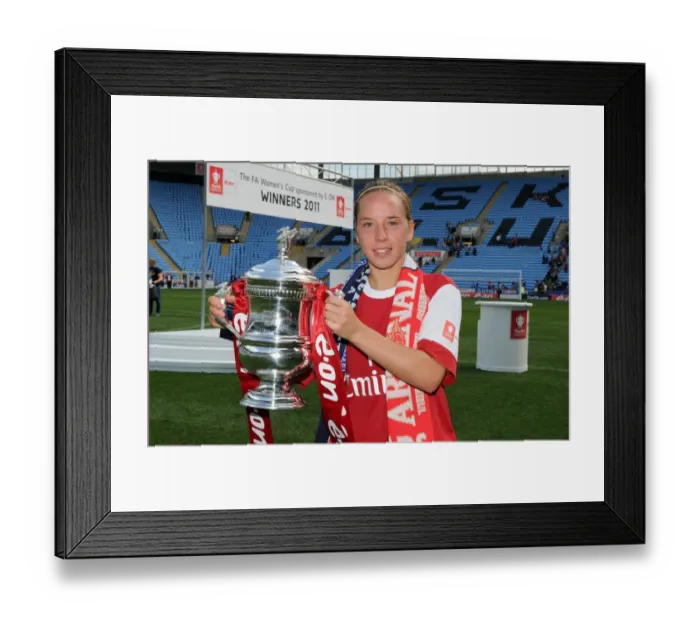 Framed Print : Jordan Nobbs (Arsenal) with the FA Cup Trophy. Arsenal Ladies 2: 0 Bristol Academy