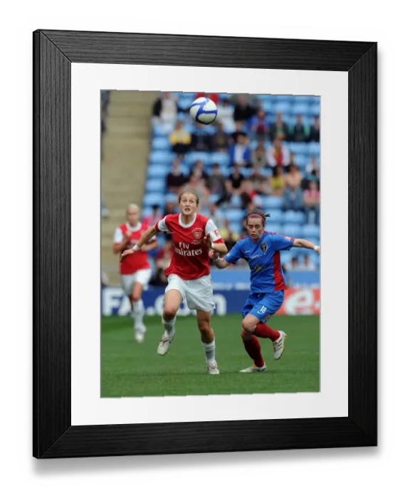 Framed Print : Ellen White (Arsenal) Alex Culvin (Bristol). Arsenal Ladies 2: 0 Bristol Academy