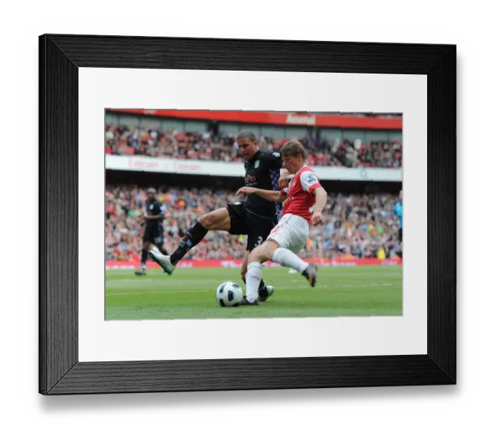 Framed Print : Andrey Arshavin (Arsenal) Kyle Walker (Aston Villa). Arsenal 1: 2 Aston Villa