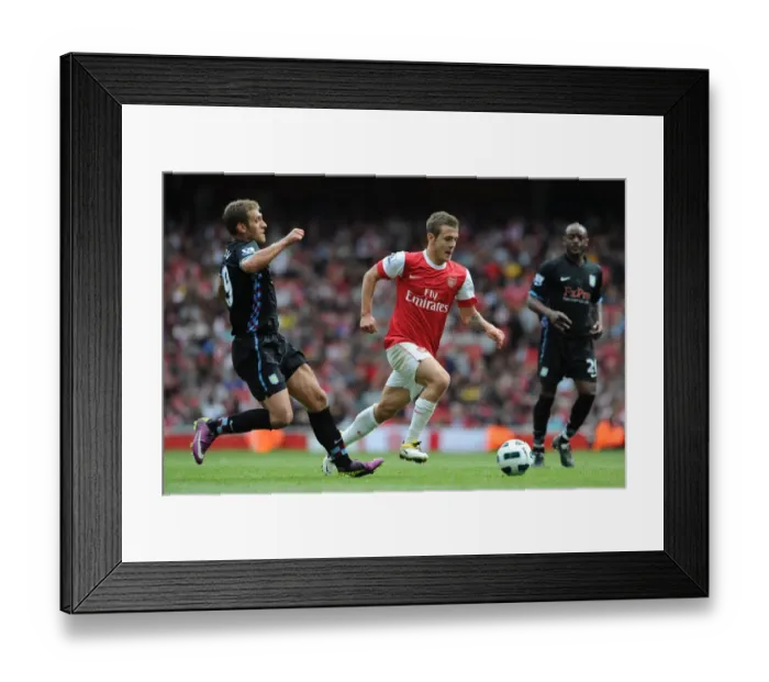 Framed Print : Jack Wilshere vs Stiliyan Petrov: Aston Villa's Win at Arsenal's Emirates (Barclays Premier League, 15 / 5 / 11) Framed Print : Jack Wilshere vs Stiliyan Petrov: Aston Villa's Win at Arsenal's Emirates (Barclays Premier League, 15 / 5 / 11)