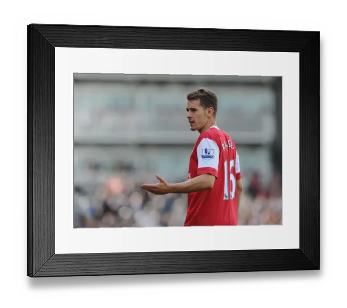 Framed Print : Ramsey's Dramatic Performance: Fulham 2-2 Arsenal, Premier League, May 2011