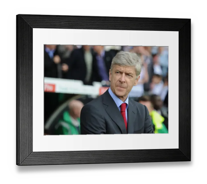 Framed Print : Arsene Wenger at Craven Cottage: A 2-2 Draw in Arsenal's 2010-11 Premier League Season Framed Print : Arsene Wenger at Craven Cottage: A 2-2 Draw in Arsenal's 2010-11 Premier League Season